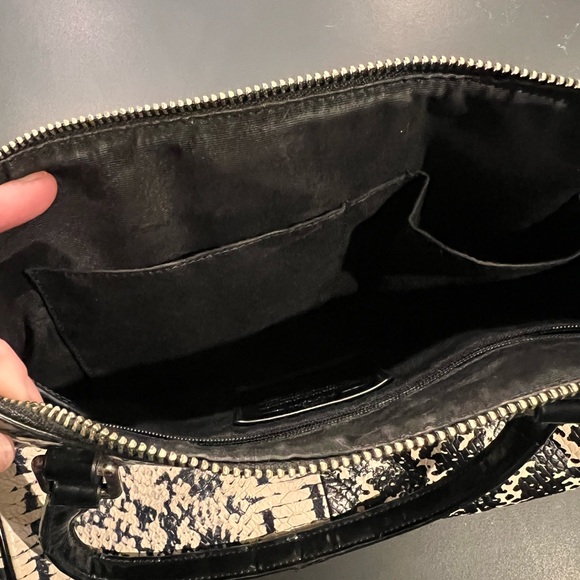 Coach Nancy Satchel Snakeskin Embossed Leather Black & White Tote Bag - Picture 5 of 6